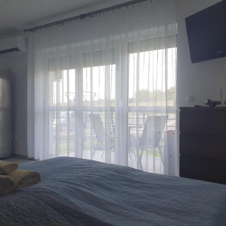 Apartamento Liliom Apartman Hévíz Exterior foto
